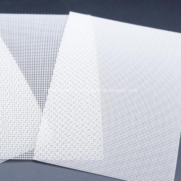 Tissu uni en polyester